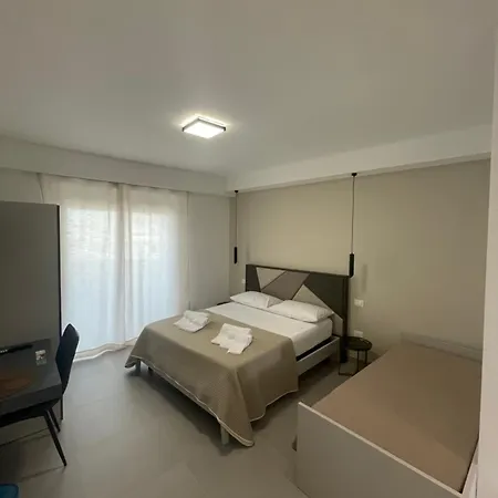 Soraya Rooms Tropea-2
